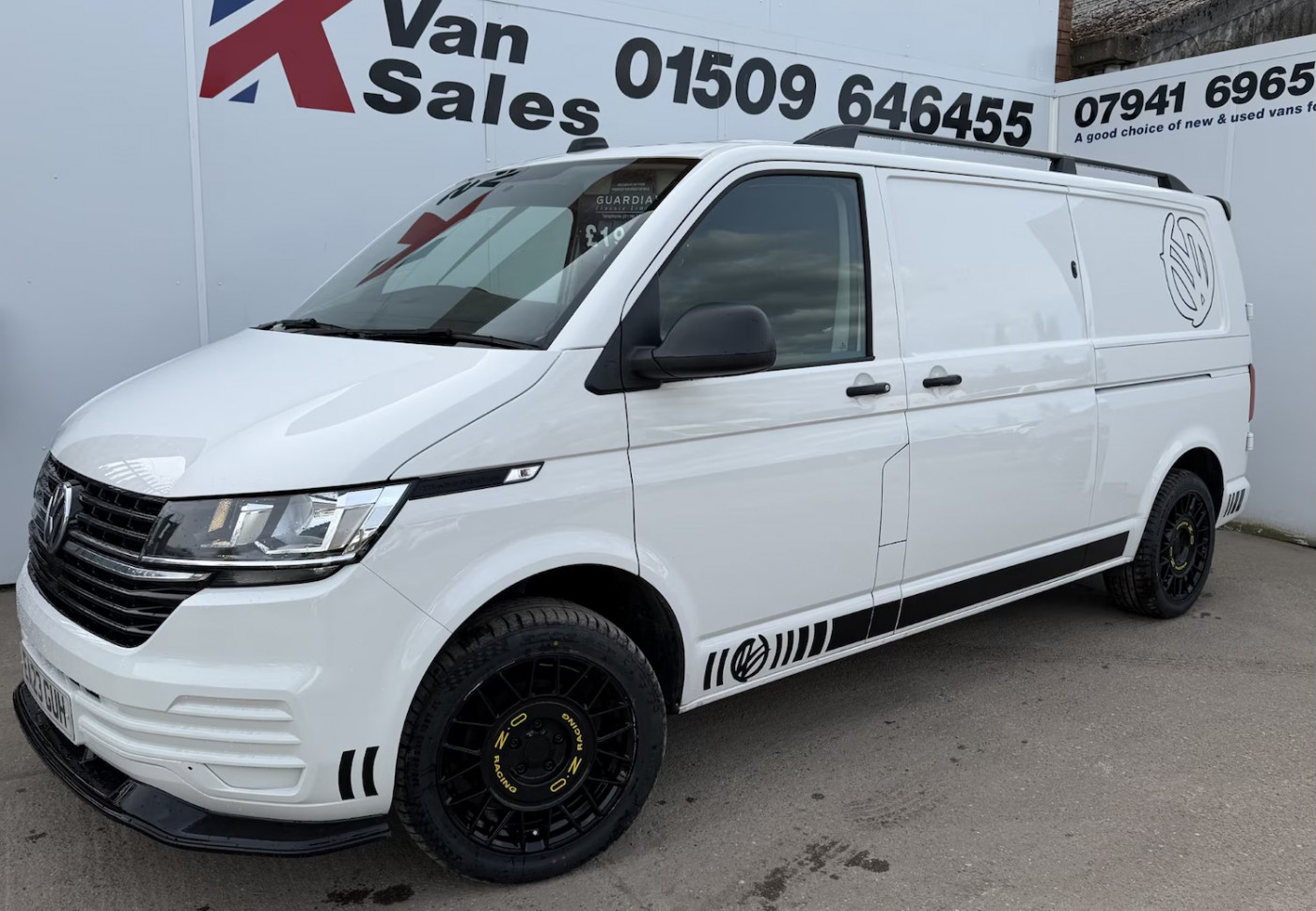 Volkswagen Transporter (2023) — image 4