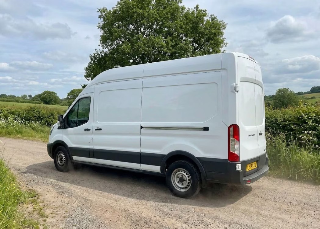 Ford Transit (2018) — image 2