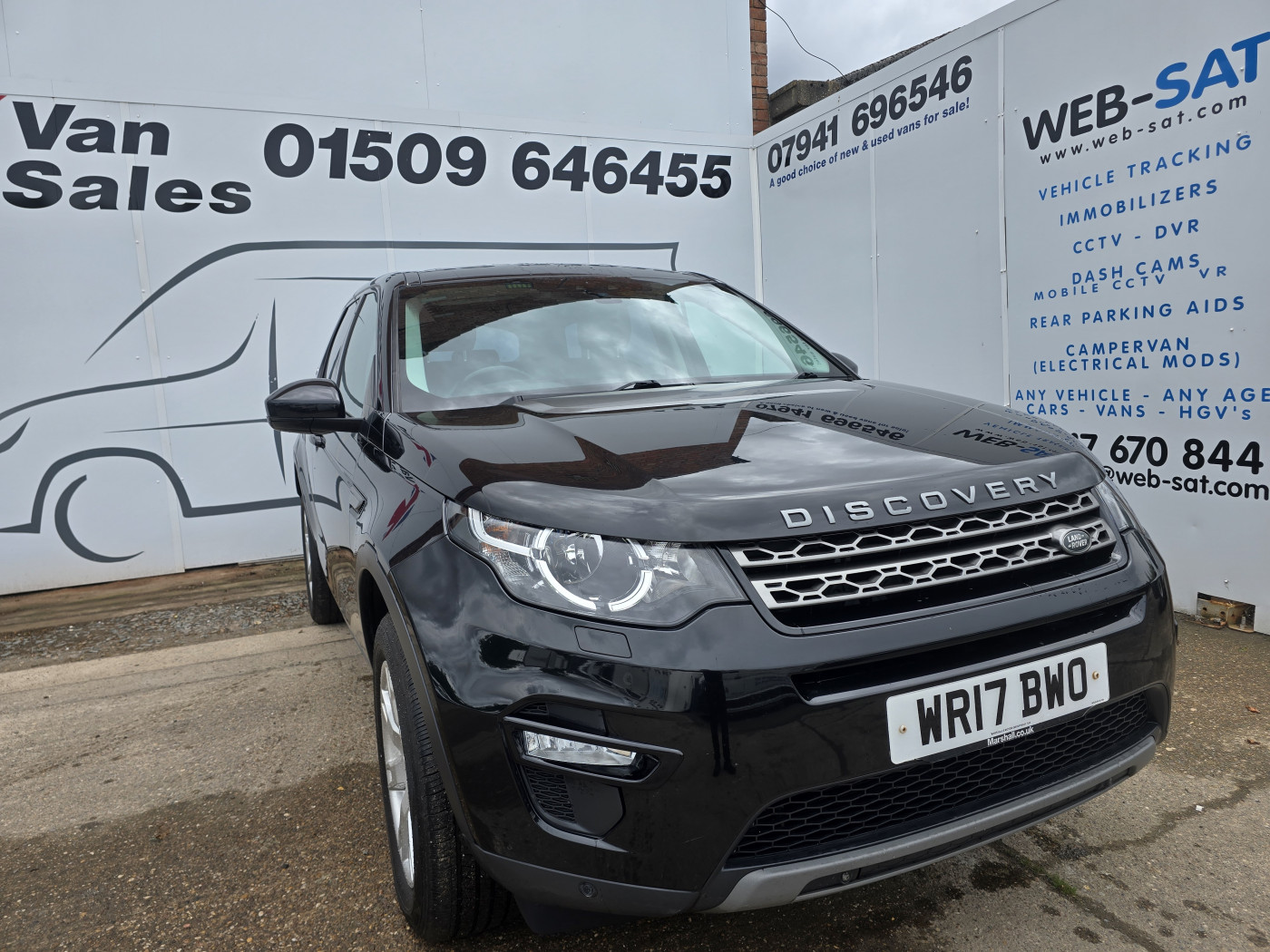 Land Rover Discovery Sport (2017) — image 1
