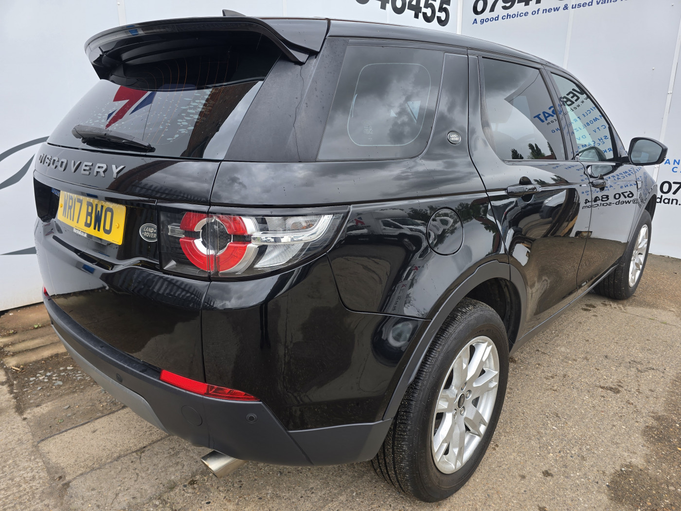 Land Rover Discovery Sport (2017) — image 3