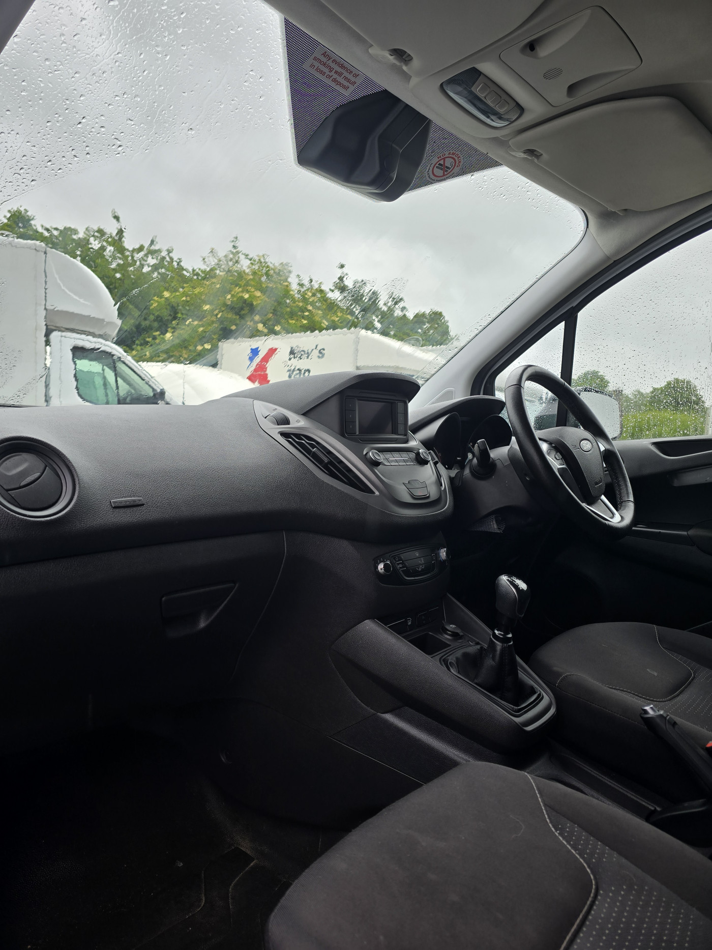 Ford Transit (2021) — image 14