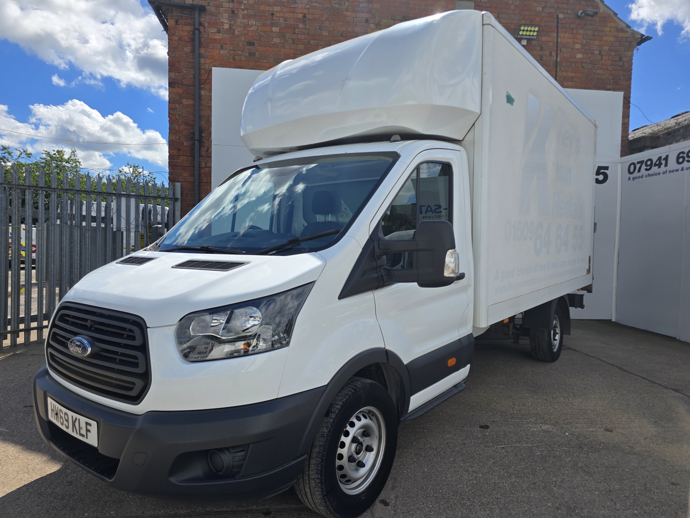Ford Transit (2019) — image 1