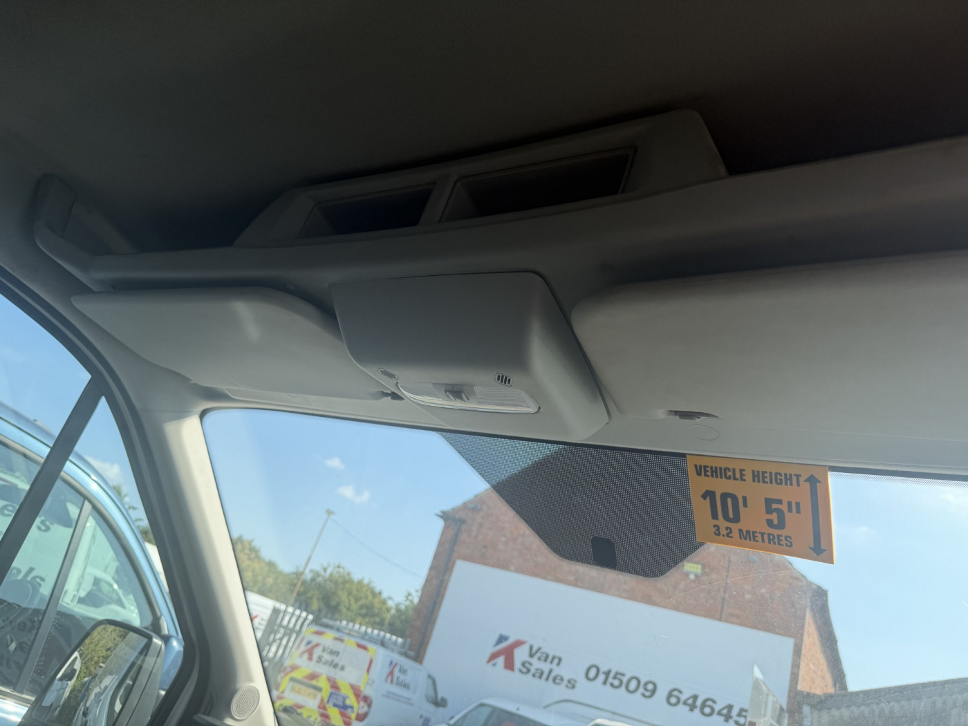 Ford Transit (2022) — image 2