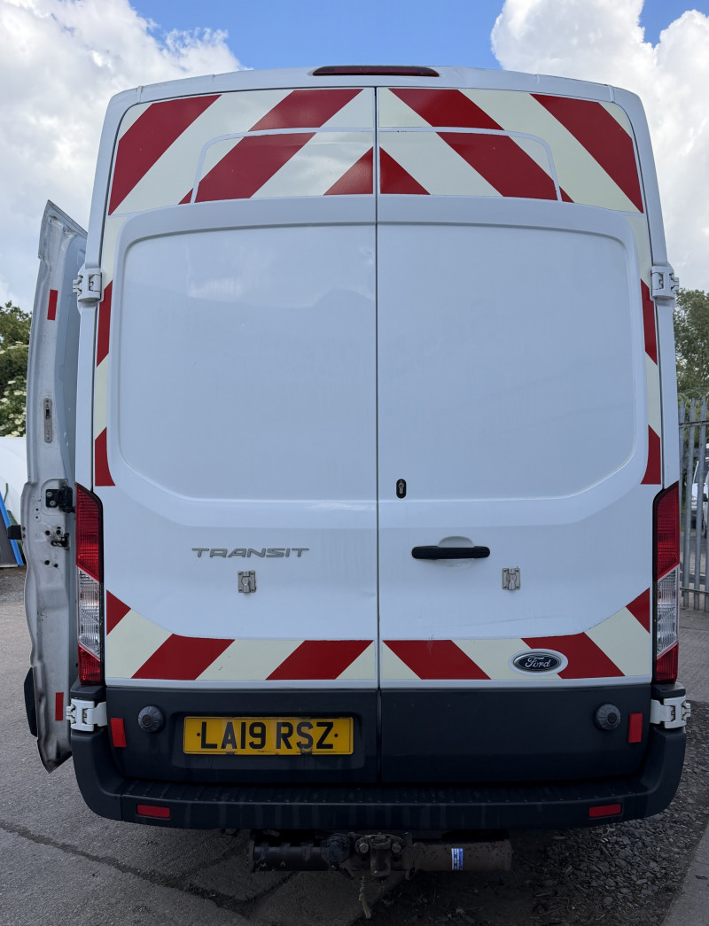 Ford MWB Transit 350 L2 H3 (2019) — photo 5