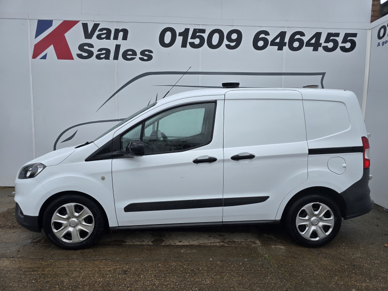 Ford Transit (2021) — photo 4