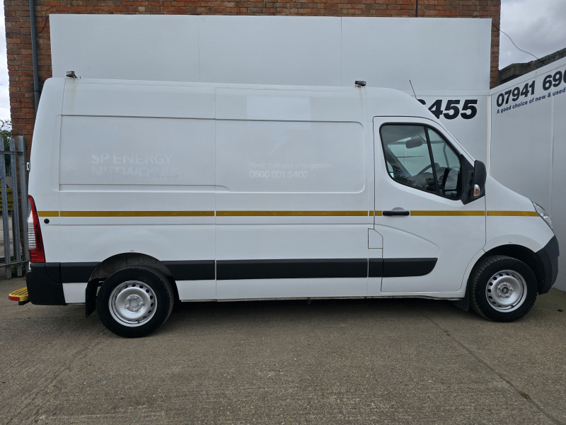 Vauxhall Movano MWB (2019) — photo 2